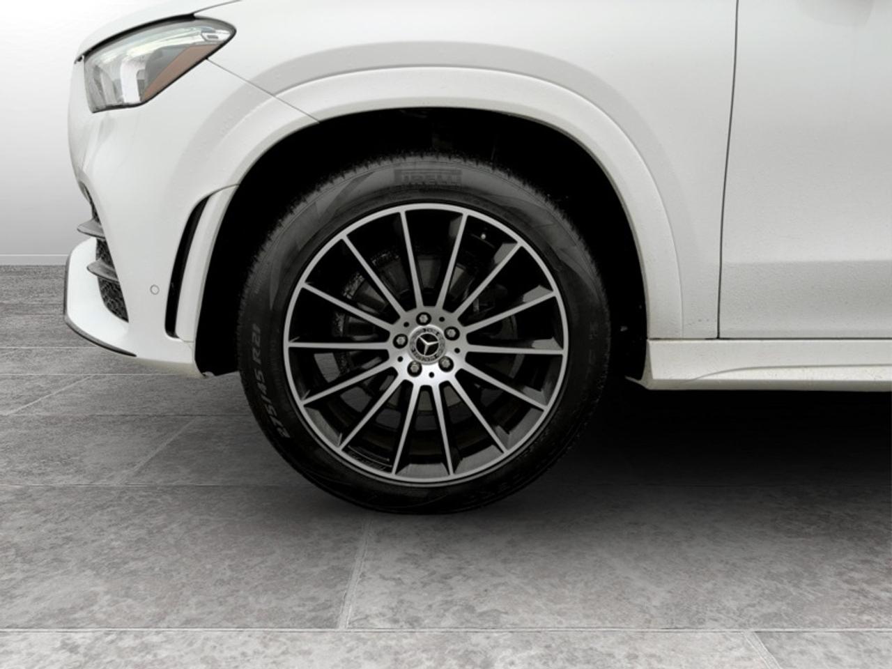 2021 Mercedes-Benz GLE 350 4MATIC®  **VERY CLEAN** Photo