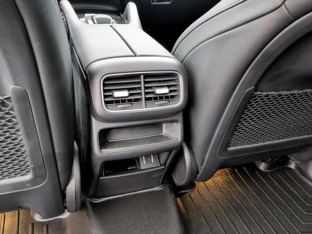 2021 Mercedes-Benz GLE 350 4MATIC®  **VERY CLEAN** Photo