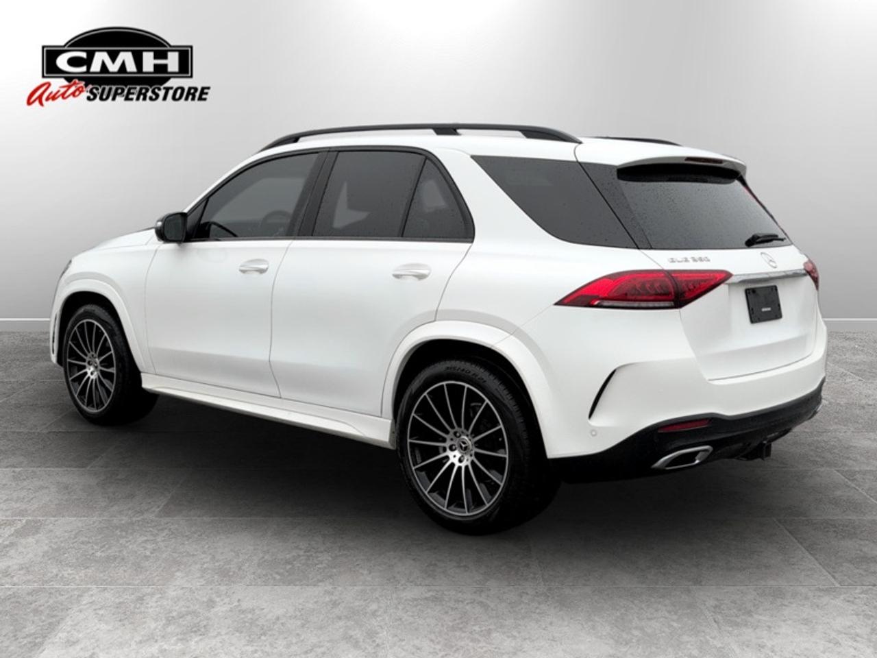 2021 Mercedes-Benz GLE 350 4MATIC®  **VERY CLEAN** Photo