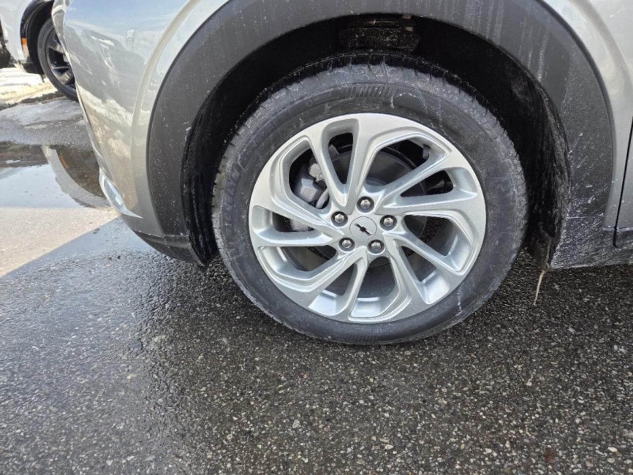 2027 Chevrolet Bolt LT  - Heated Seats Photo