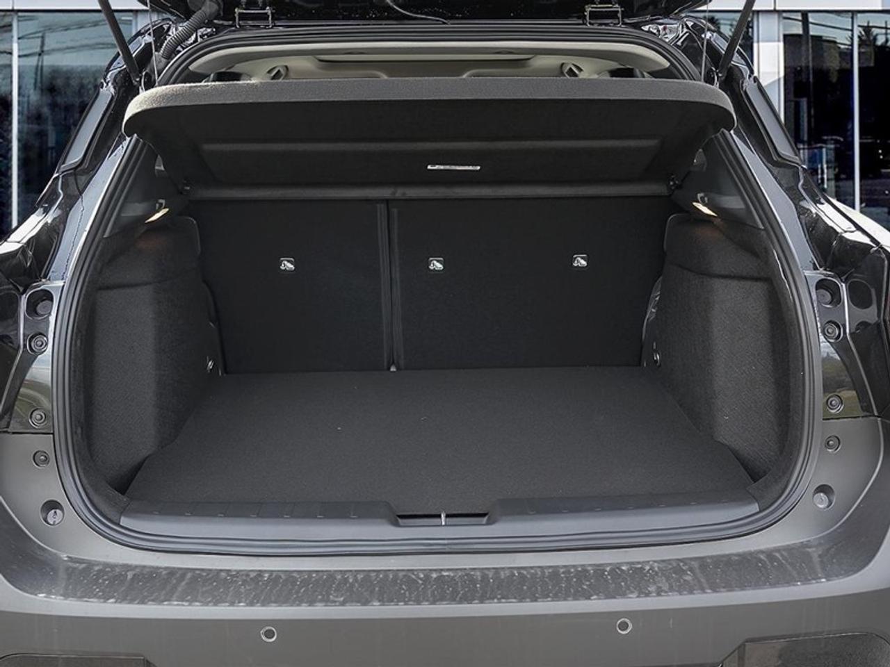 2026 Nissan Kicks SR  - Premium Package Photo