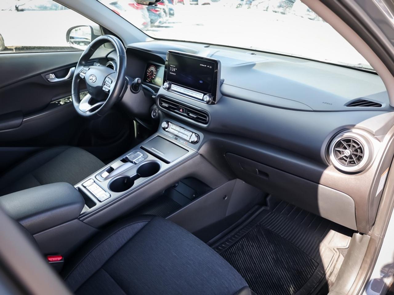 2023 Hyundai KONA Electric Preferred w/Two-Tone Roof Photo