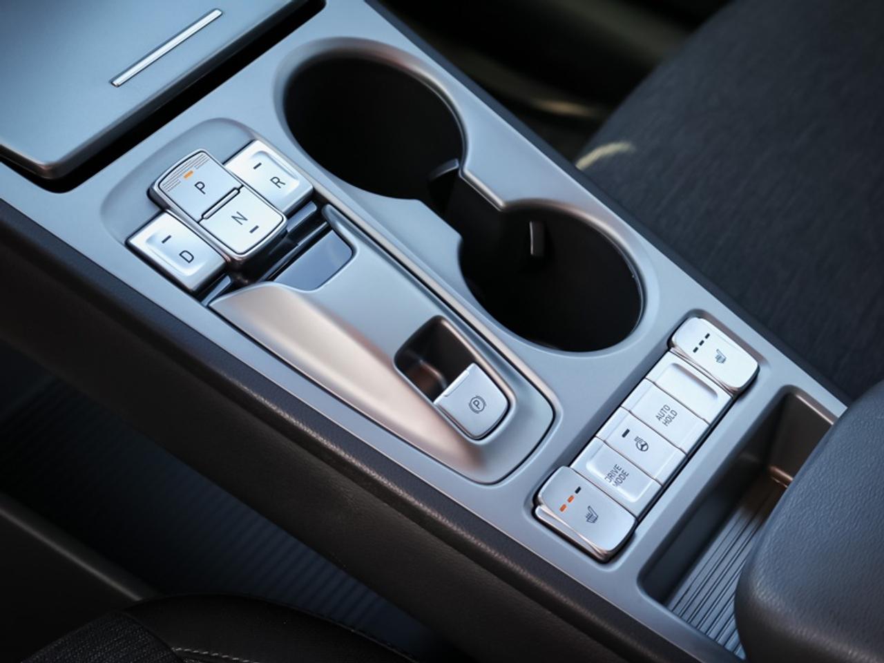 2023 Hyundai KONA Electric Preferred w/Two-Tone Roof Photo