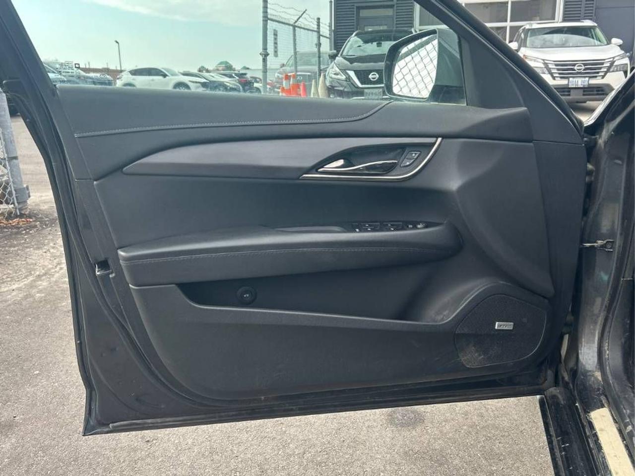 2016 Cadillac ATS TURBO AWD, LOW KM, BOSE, SUNROOF, BACK-UP CAMERA! Photo