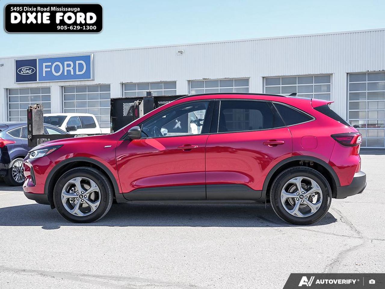 2025 Ford Escape ST-Line Photo