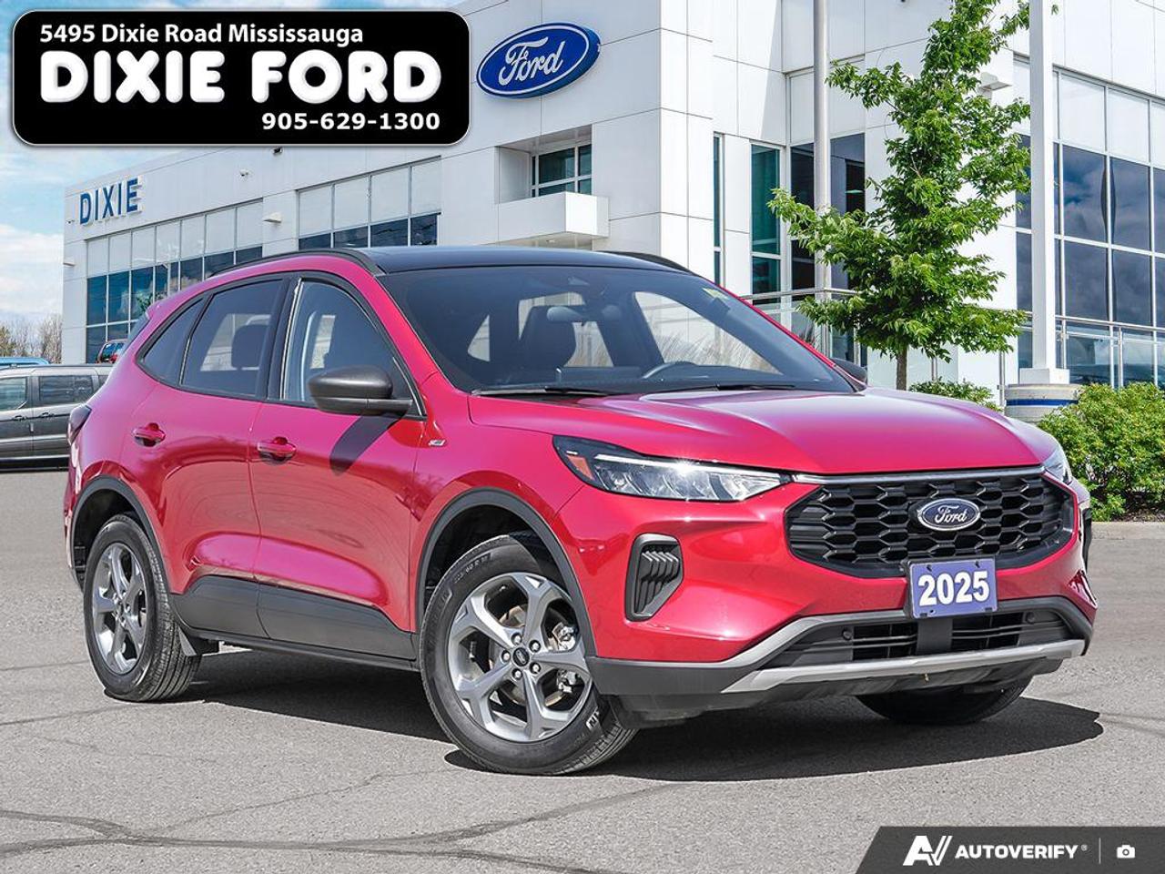 2025 Ford Escape ST-Line Photo0