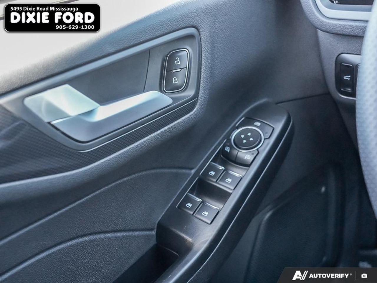 2025 Ford Escape ST-Line Photo