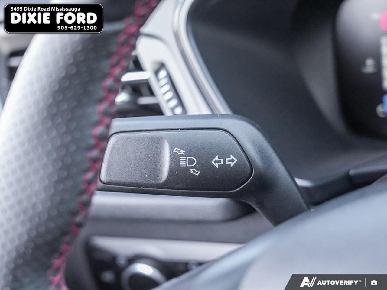 2025 Ford Escape ST-Line Photo