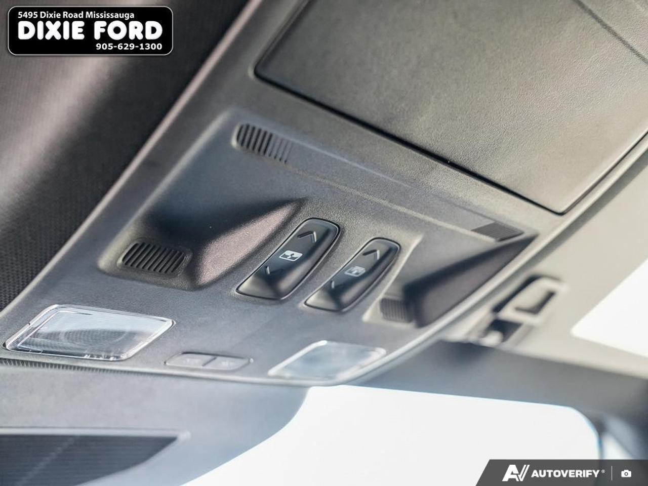 2025 Ford Escape ST-Line Photo