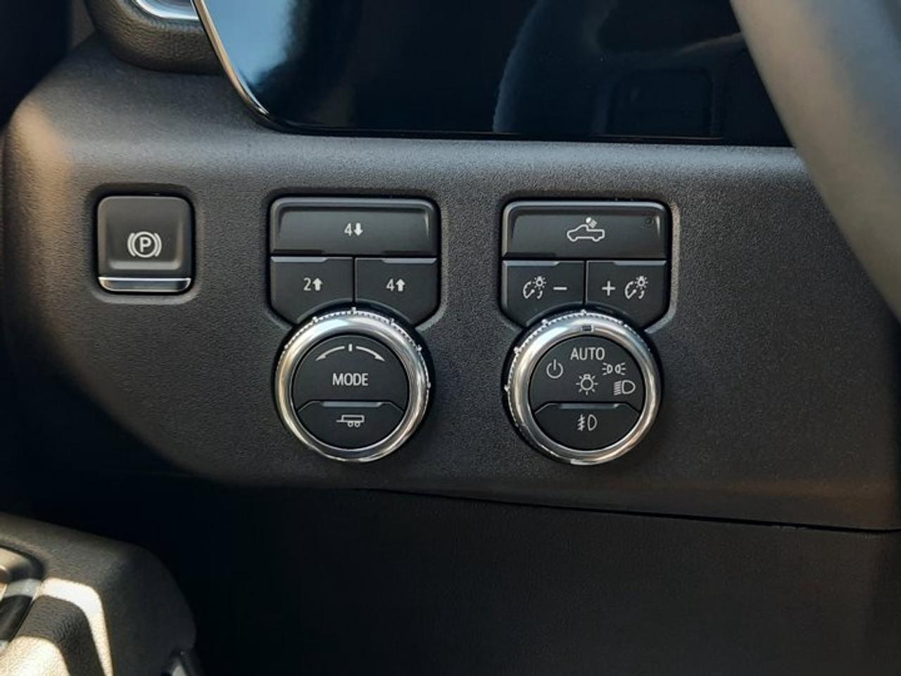 13765378