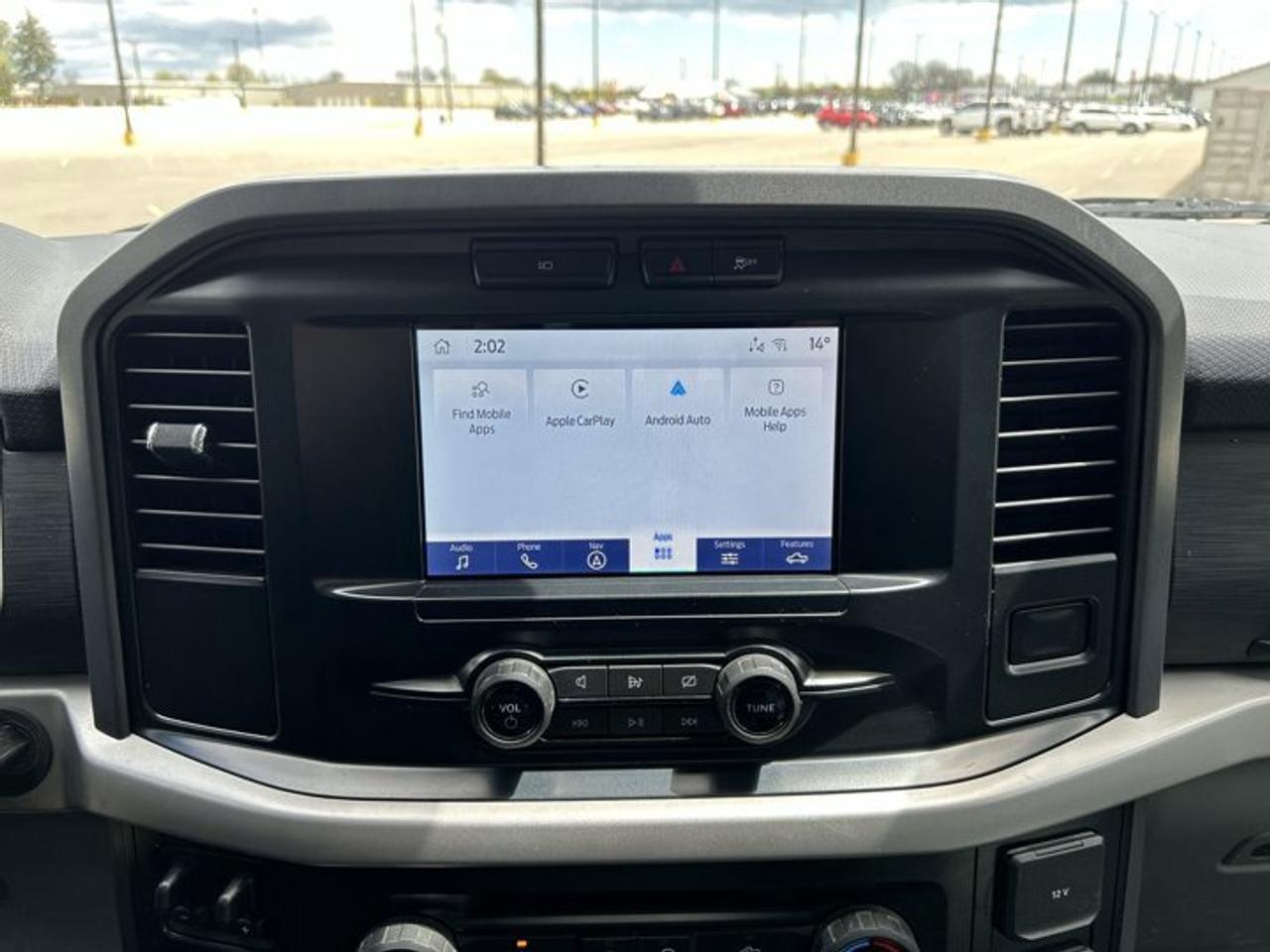 2023 Ford F-150 XLT Photo