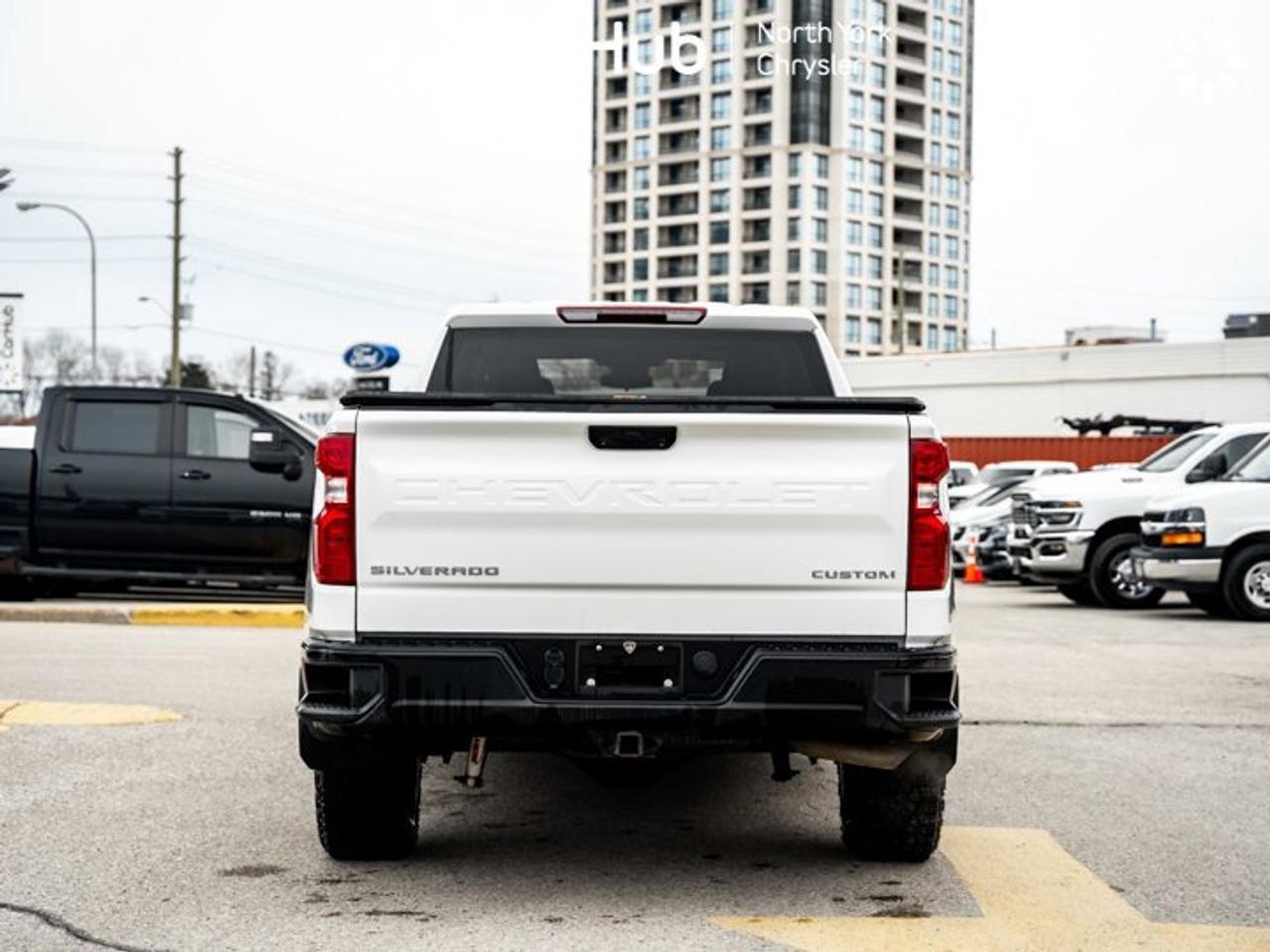 2024 Chevrolet Silverado 1500 Custom Trail Boss 157'' Remote Start Side Steps Apple CarPlay Android Auto Photo