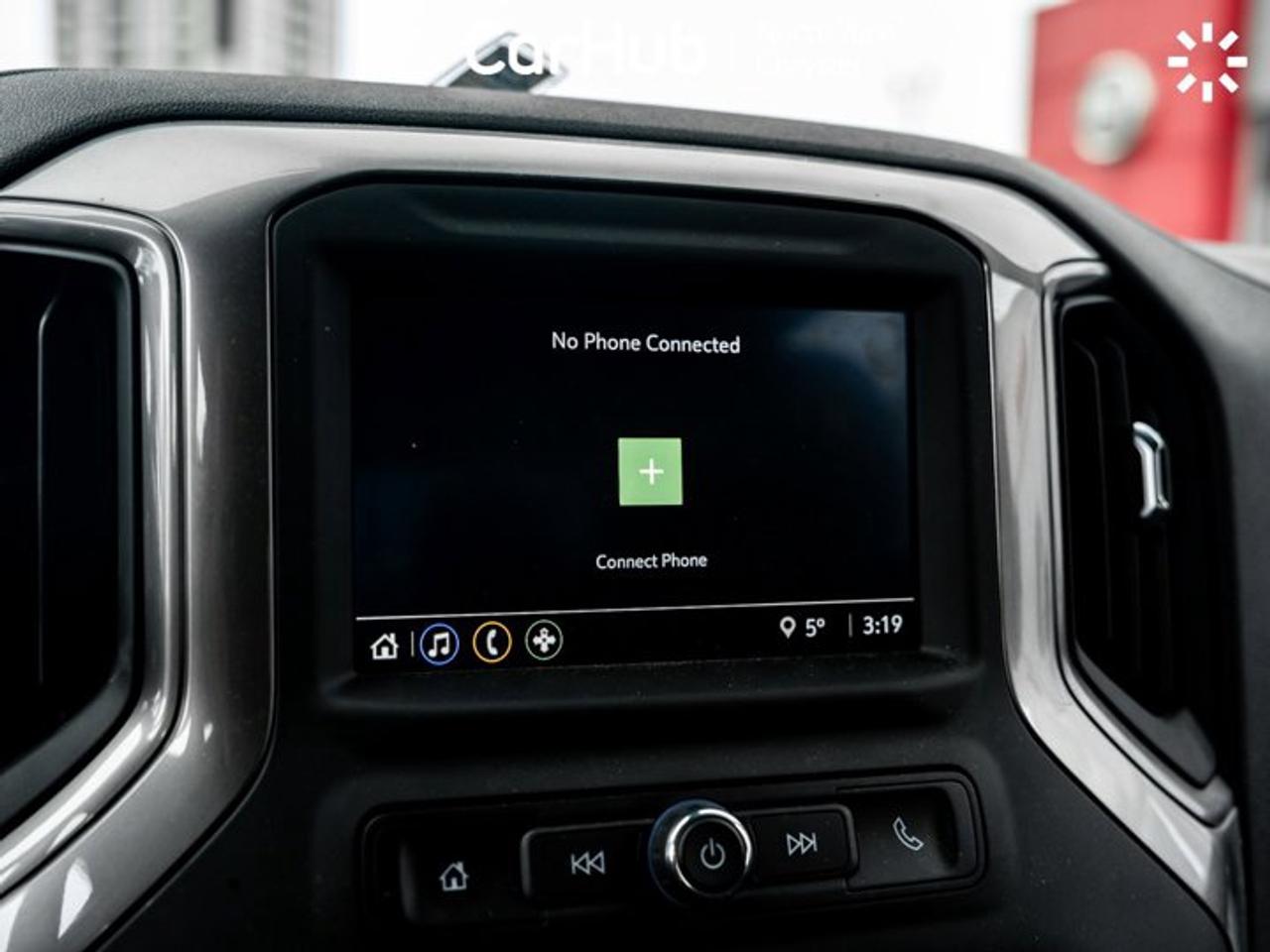 2024 Chevrolet Silverado 1500 Custom Trail Boss 157'' Remote Start Side Steps Apple CarPlay Android Auto Photo