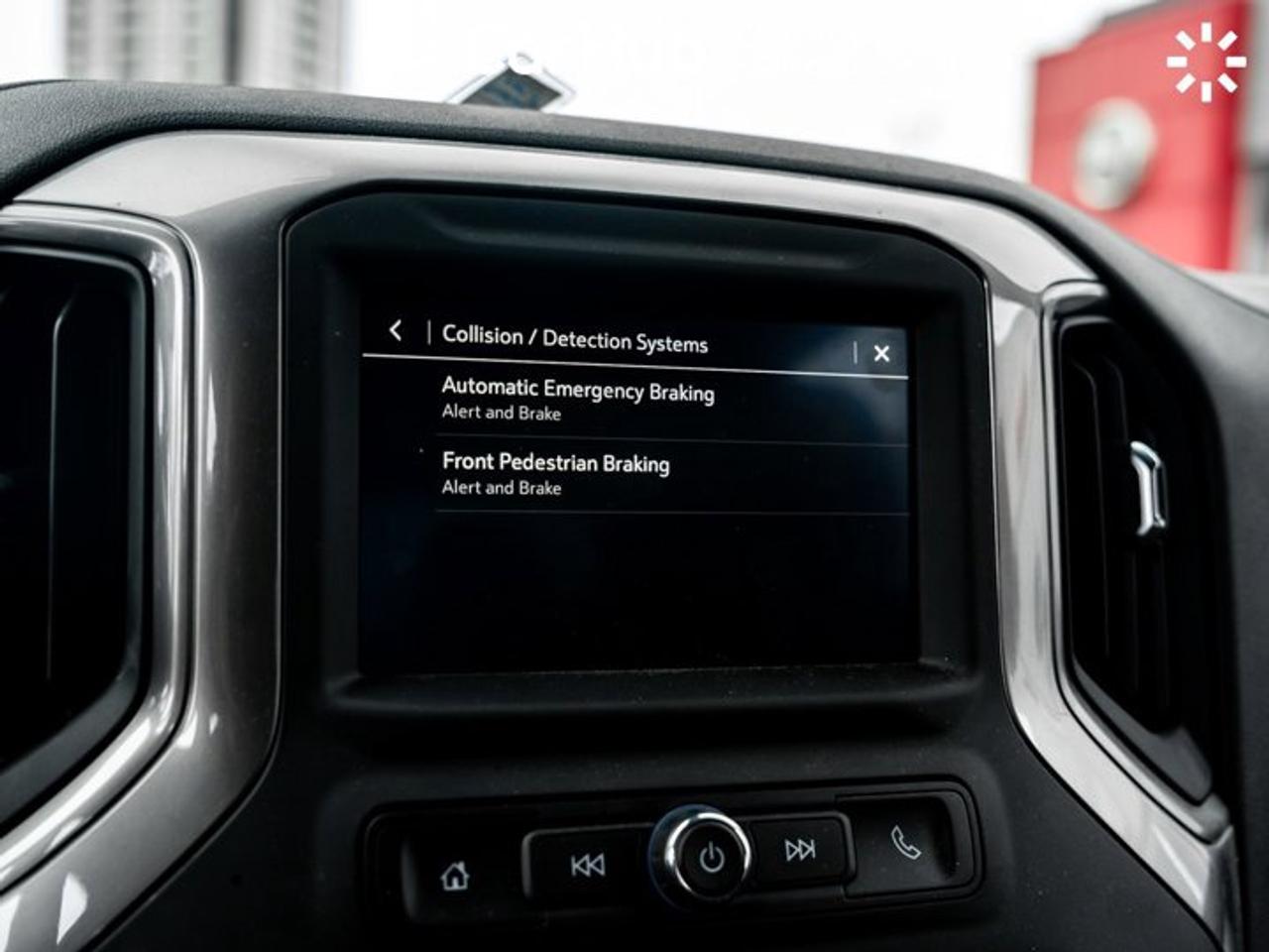 2024 Chevrolet Silverado 1500 Custom Trail Boss 157'' Remote Start Side Steps Apple CarPlay Android Auto Photo