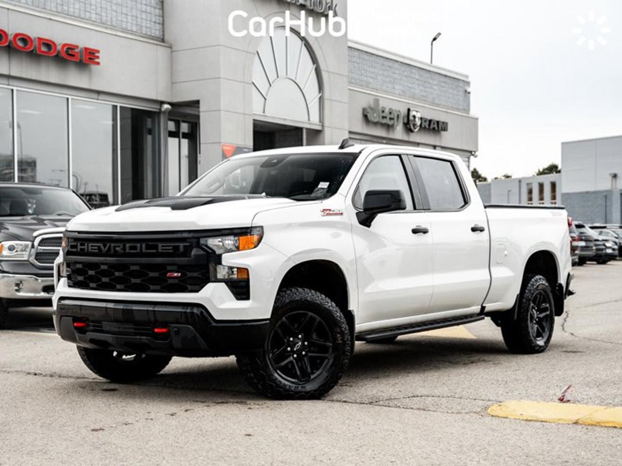 2024 Chevrolet Silverado 1500 Custom Trail Boss 157'' Remote Start Side Steps Apple CarPlay Android Auto Photo