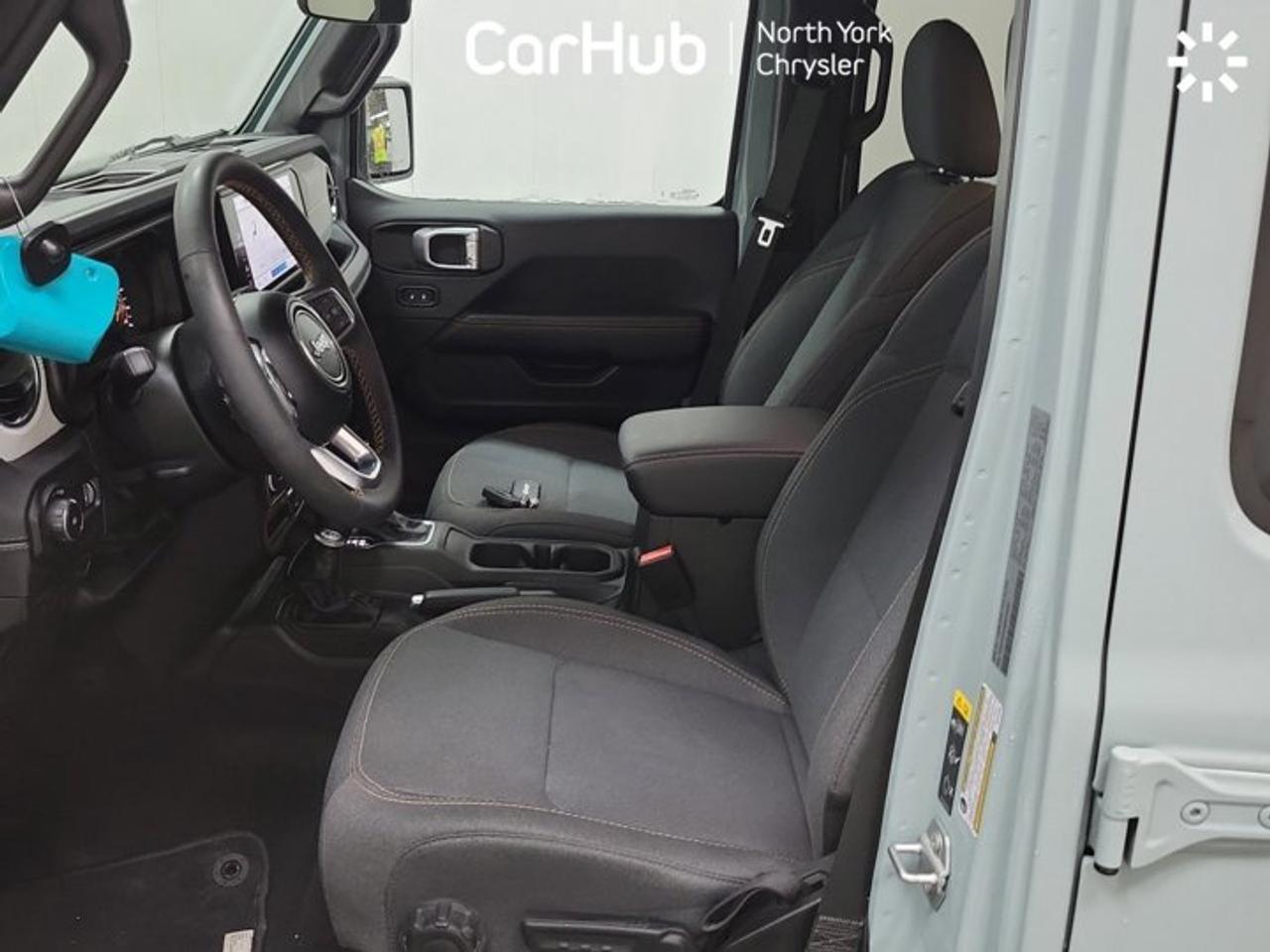 2024 Jeep Wrangler Sahara Photo