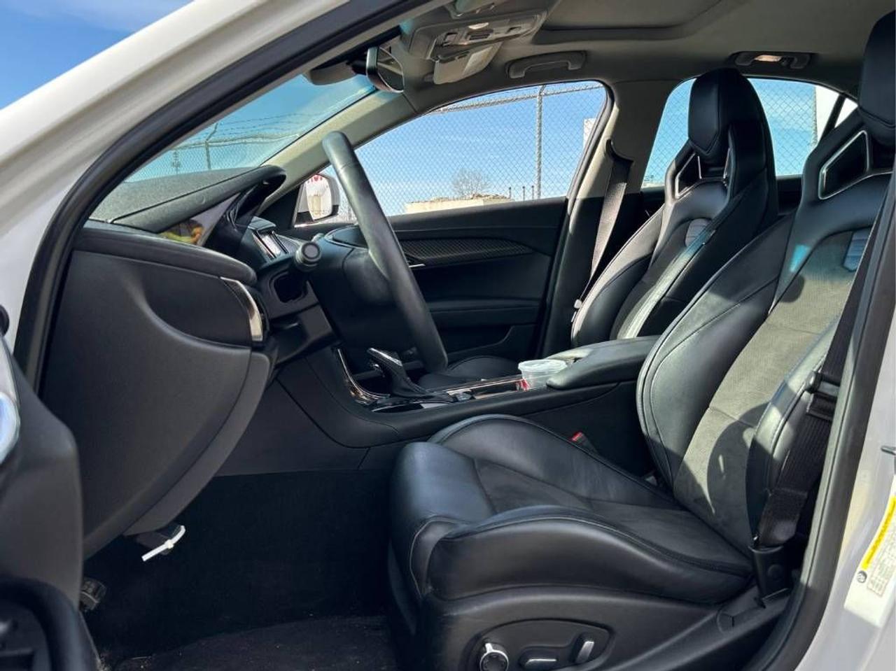 2017 Cadillac ATS Luxury AWD - CARBON BLK PKG, RECARO SEATS, BOSE!! Photo