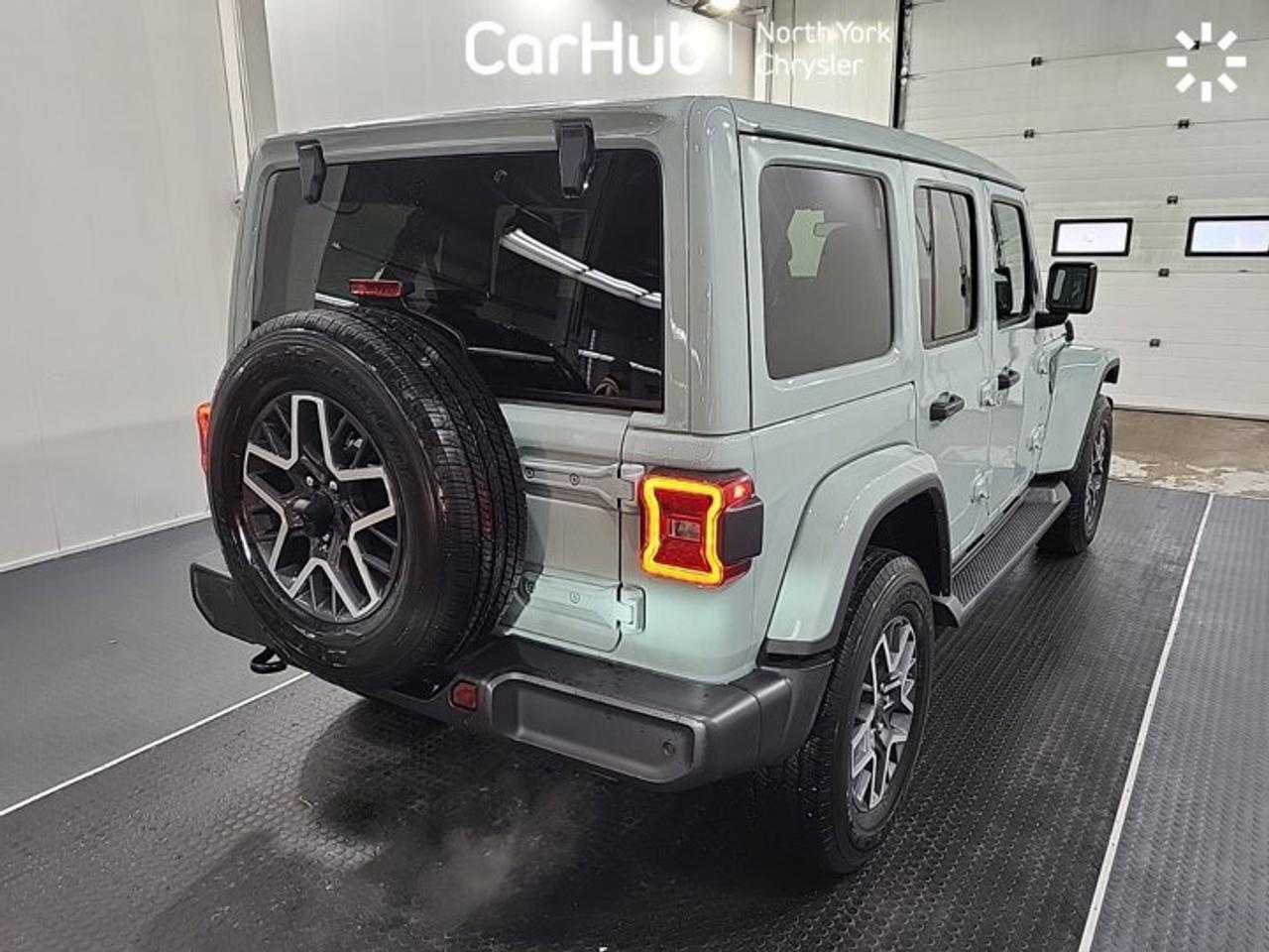 2024 Jeep Wrangler Sahara Photo