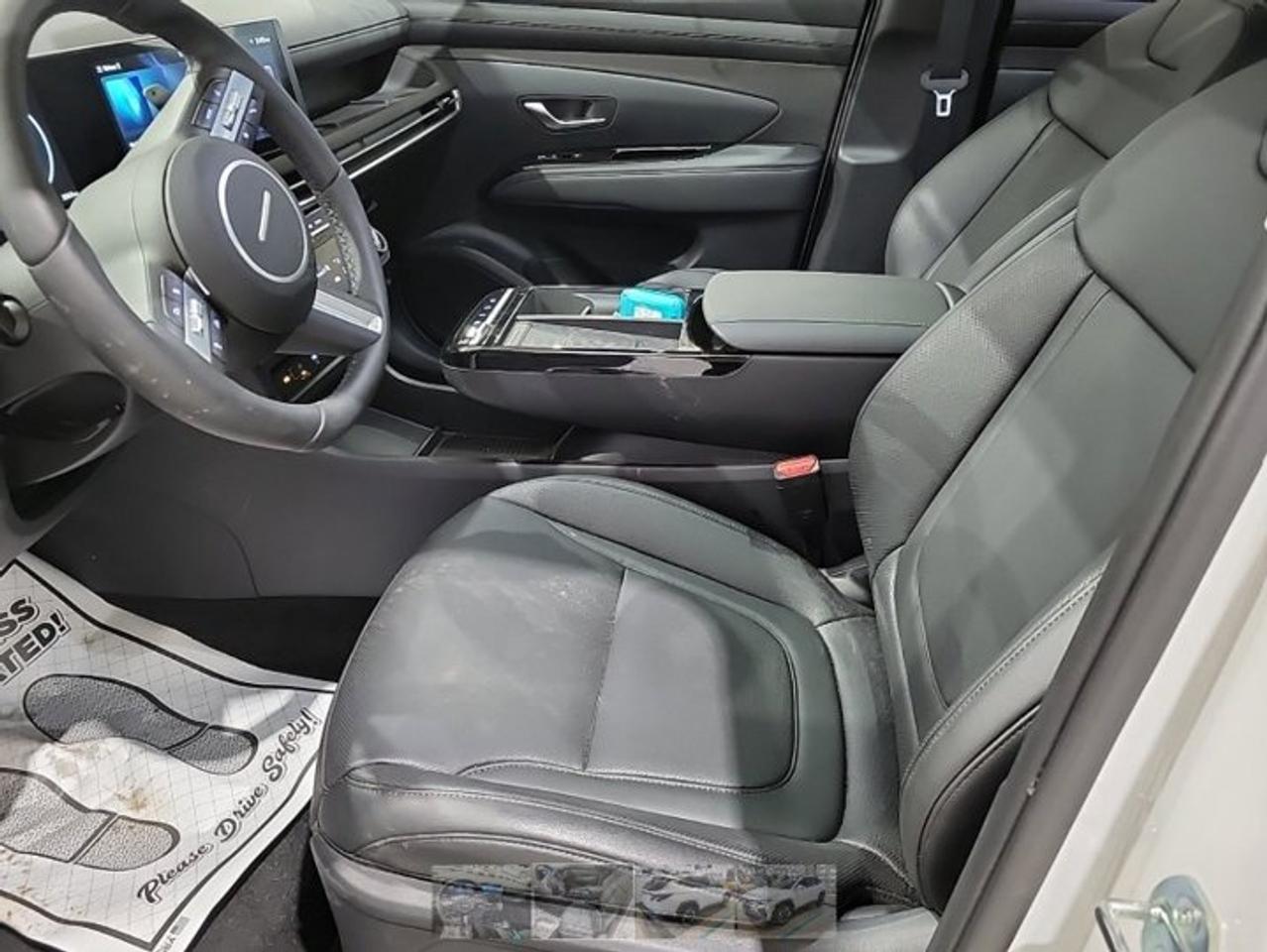 2026 Hyundai Tucson Preferred AWD | Trend Pkg | Leather | Sunroof | Heated Wheel + Seats | Power Seat | and More ! Photo