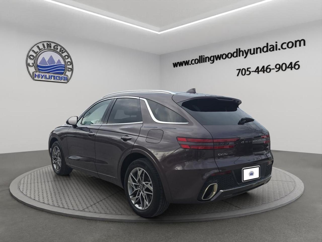 2023 Genesis GV70 2.5T Advanced Plus Photo4