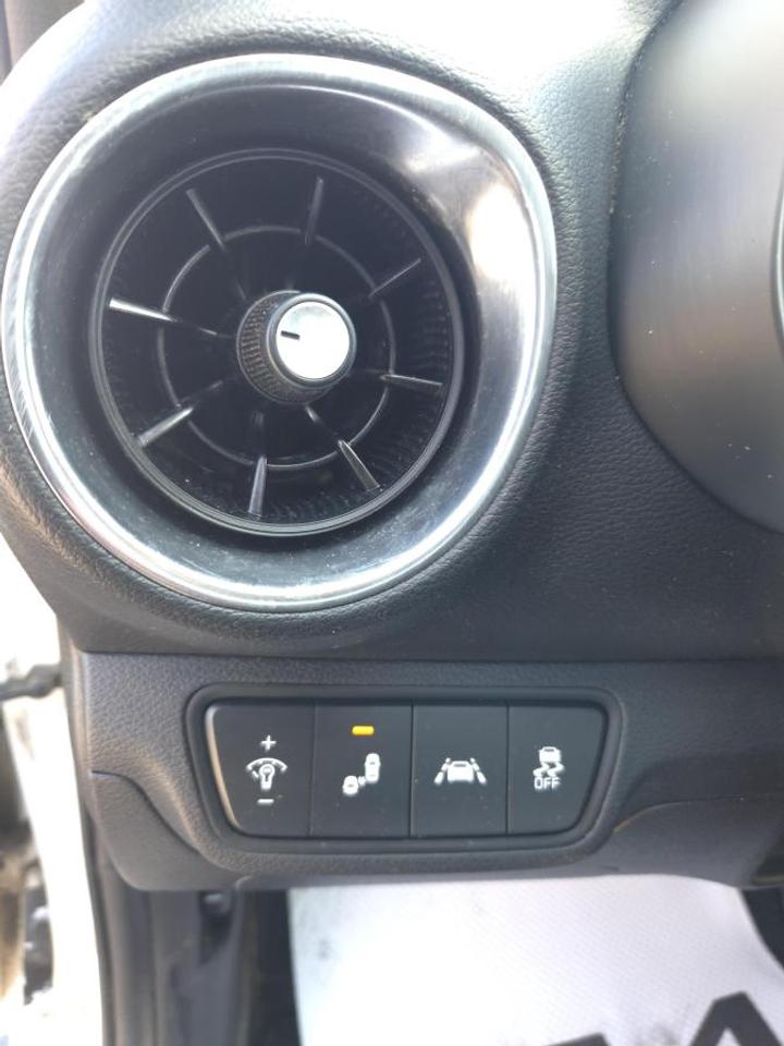 2021 Kia Forte Sedan EX IVT Photo