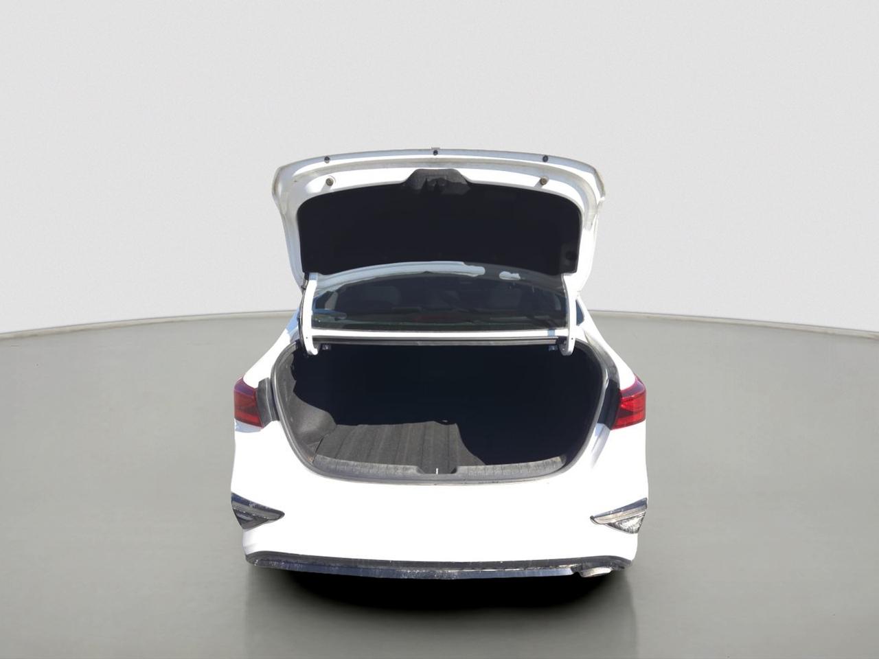 2021 Kia Forte Sedan EX IVT Photo
