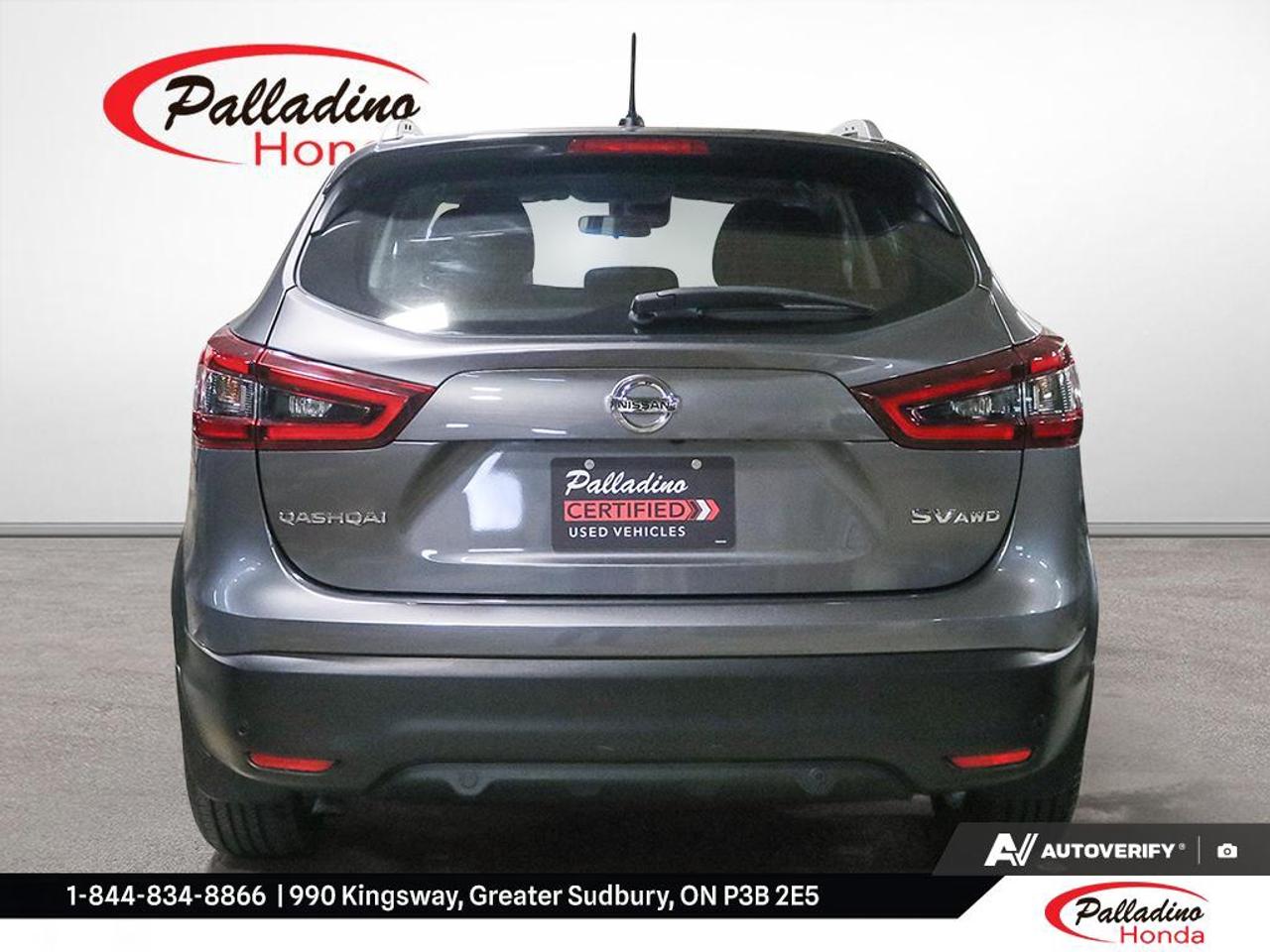 2022 Nissan Qashqai SV Photo4