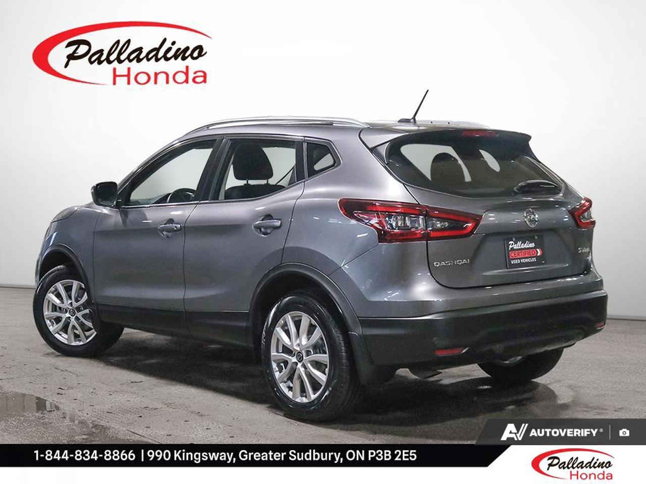 2022 Nissan Qashqai SV Photo3