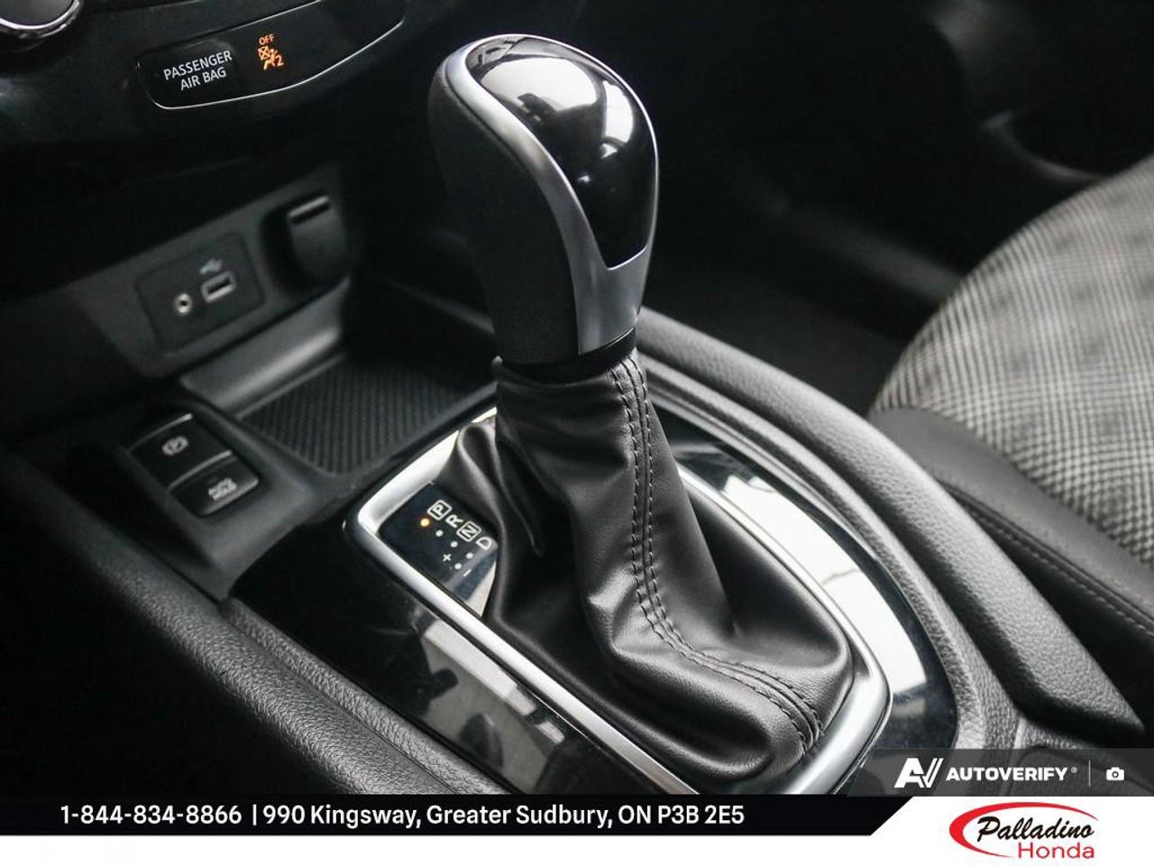 2022 Nissan Qashqai SV Photo