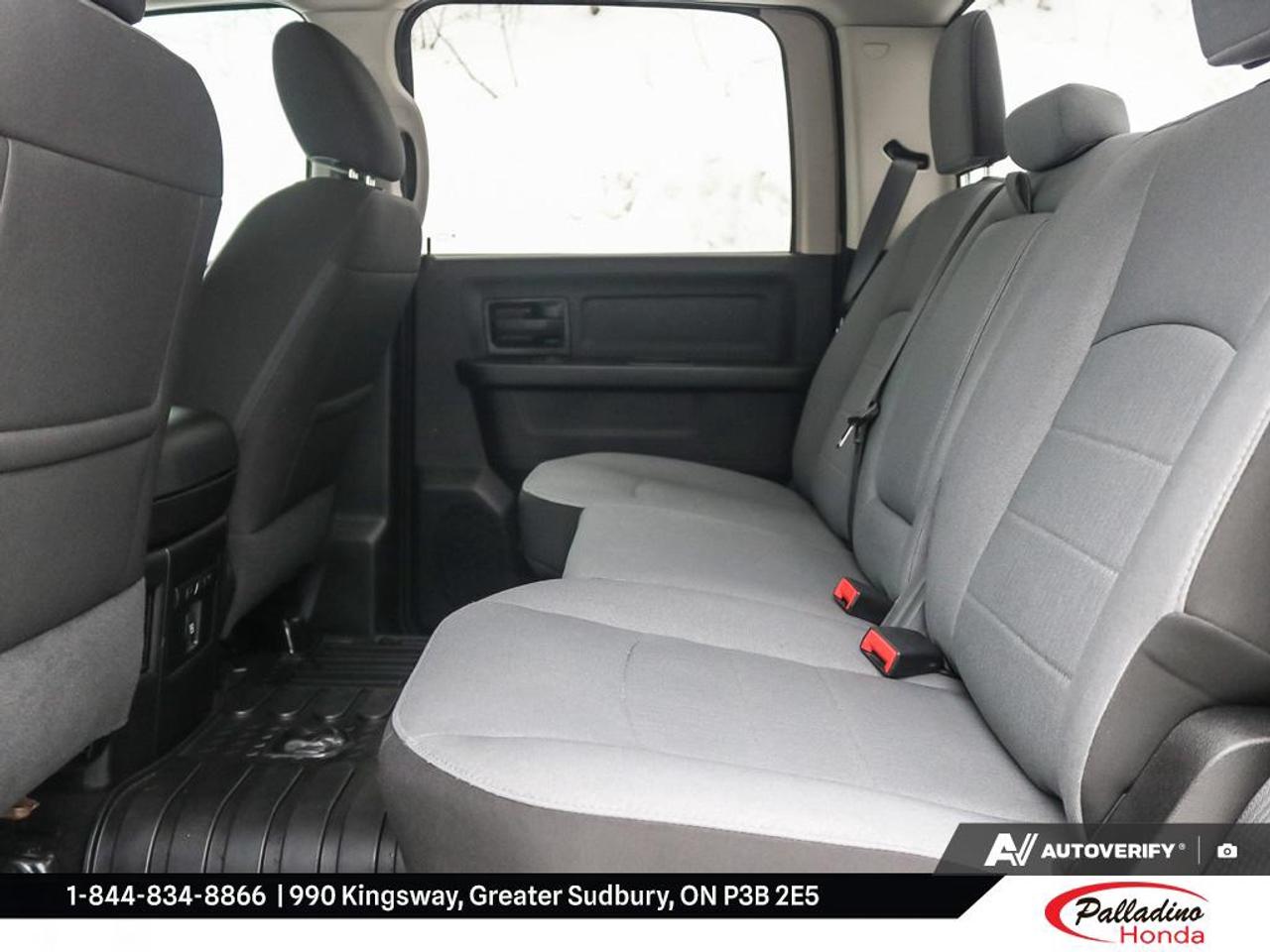 2021 RAM 1500 Classic EXPRESS Photo