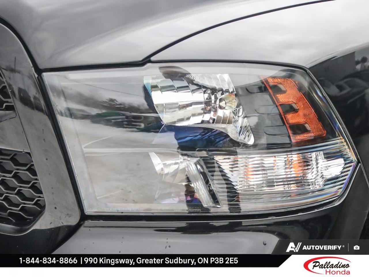 2021 RAM 1500 Classic EXPRESS Photo