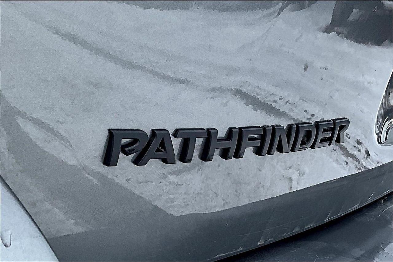 2020 Nissan Pathfinder | 4X4 | 3.5L V6 | 7 Seater | North Bay | Photo