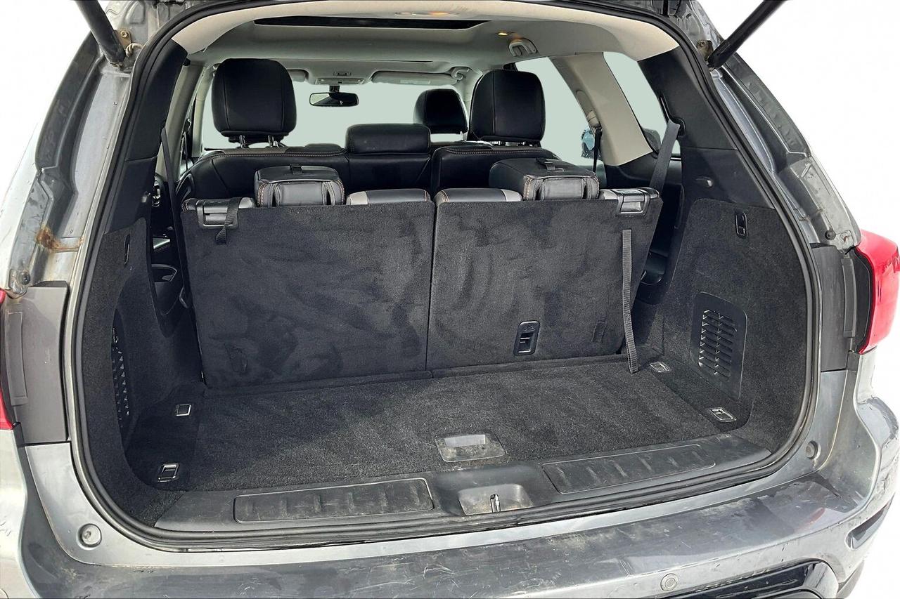 2020 Nissan Pathfinder | 4X4 | 3.5L V6 | 7 Seater | North Bay | Photo