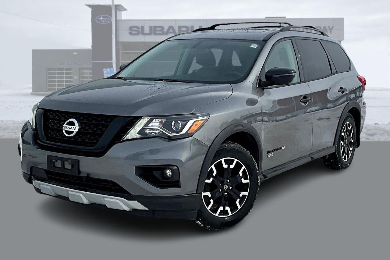 2020 Nissan Pathfinder | 4X4 | 3.5L V6 | 7 Seater | North Bay | Photo