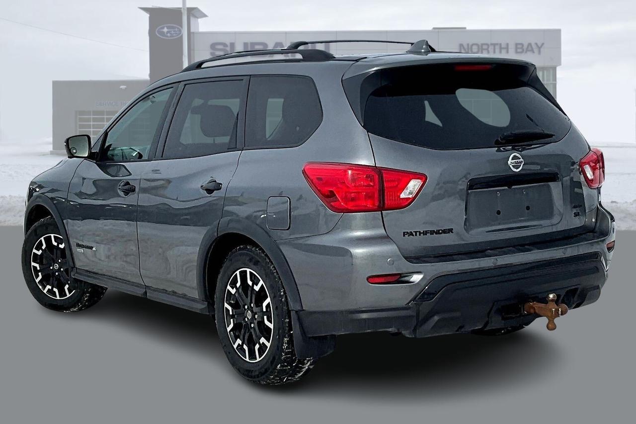 2020 Nissan Pathfinder | 4X4 | 3.5L V6 | 7 Seater | North Bay | Photo