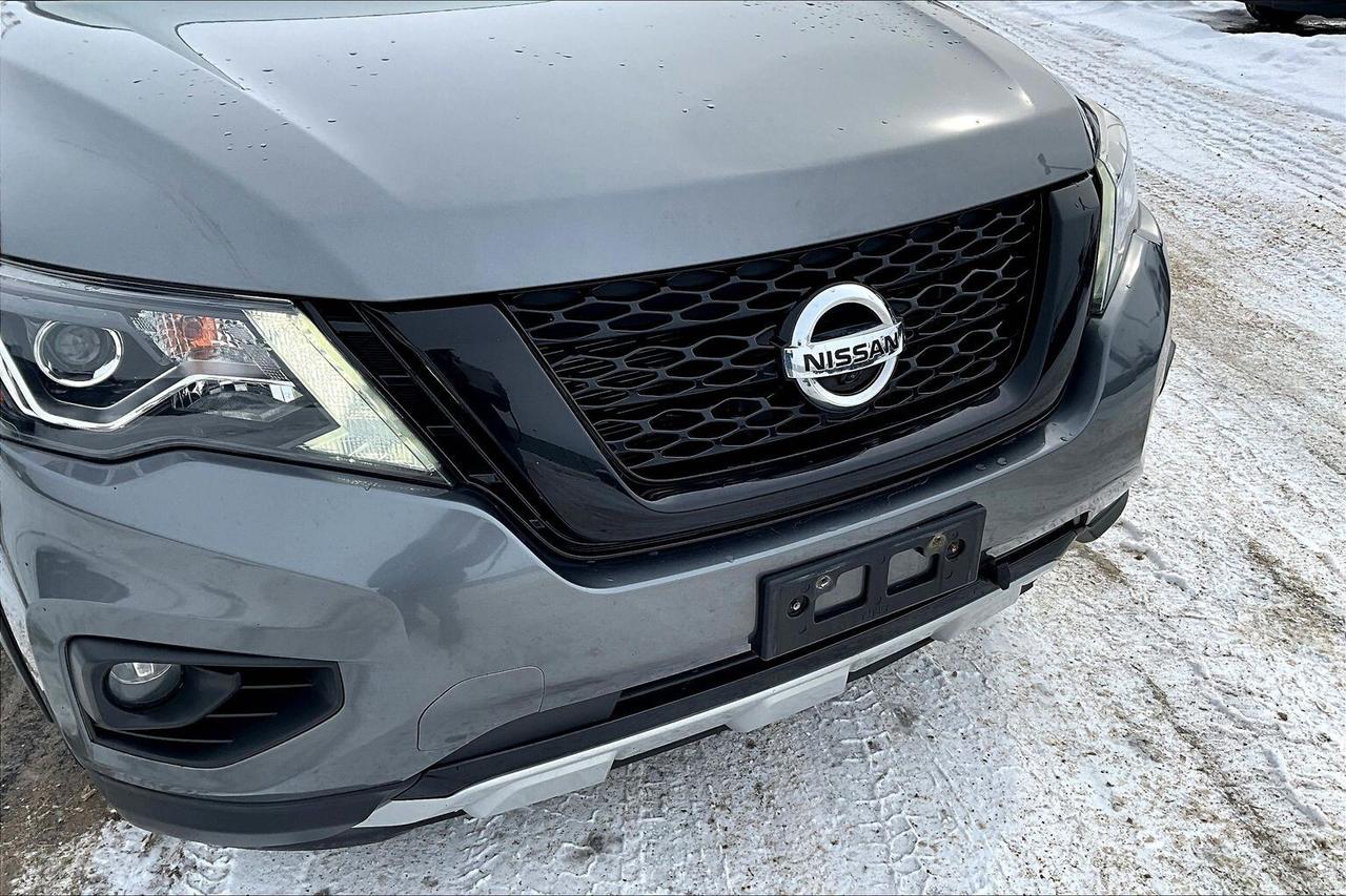 2020 Nissan Pathfinder | 4X4 | 3.5L V6 | 7 Seater | North Bay | Photo