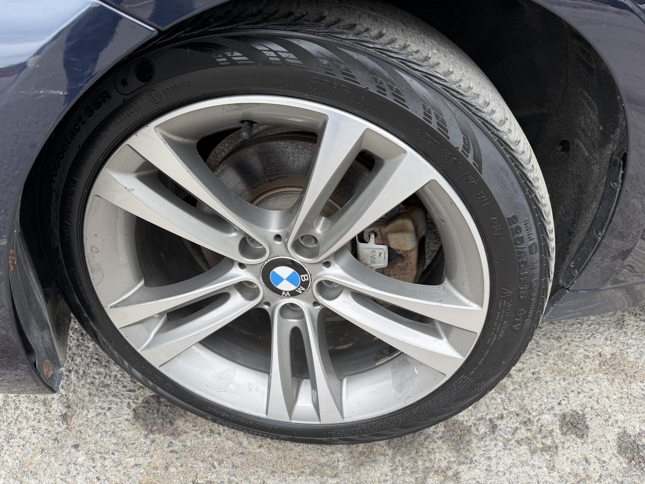 2016 BMW 3 Series 320i xDrive-SPORT PKG, LEATHER, SUNROOF, HTD SEATS - Photo #13