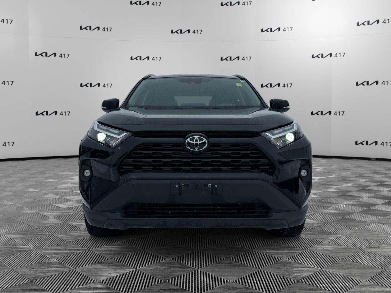2025 Toyota RAV4 XLE AWD Photo