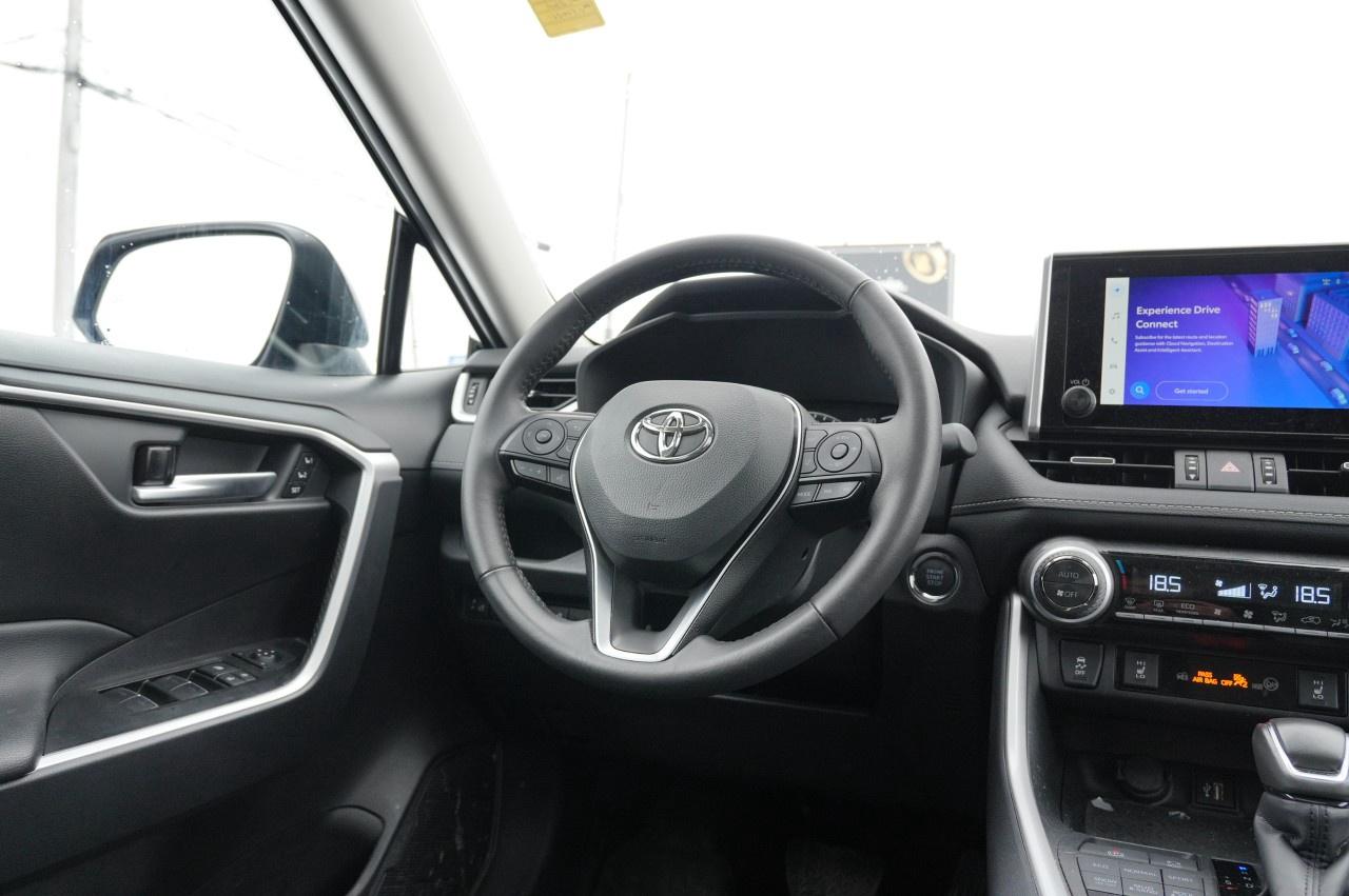 2025 Toyota RAV4 XLE AWD Photo