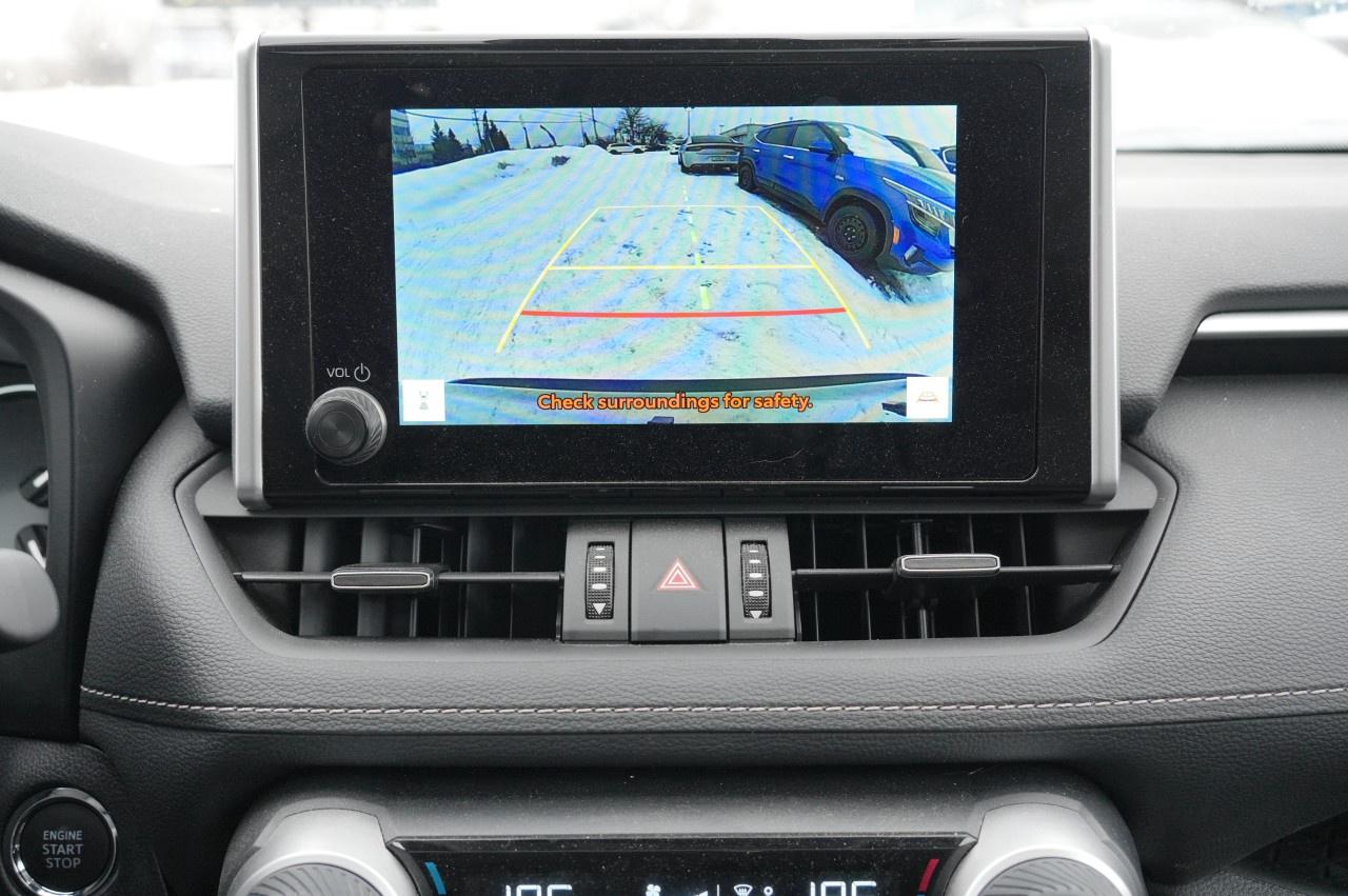 2025 Toyota RAV4 XLE AWD Photo