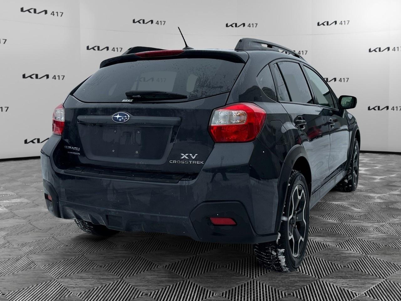 2015 Subaru XV Crosstrek 5DR CVT 2.0I W/TOURING PKG Photo