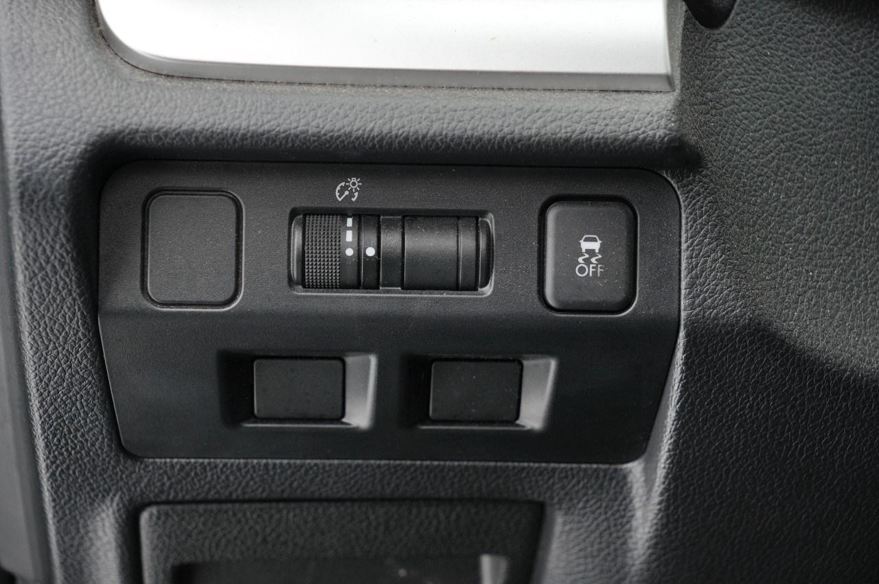 2015 Subaru XV Crosstrek 5DR CVT 2.0I W/TOURING PKG Photo