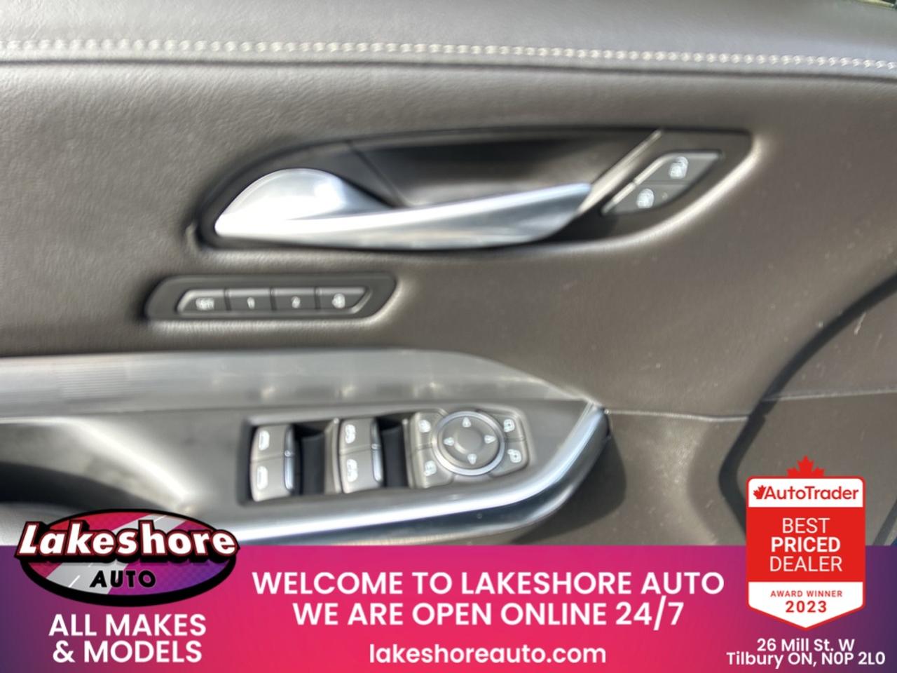 2024 Cadillac XT4 AWD Premium Luxury Photo