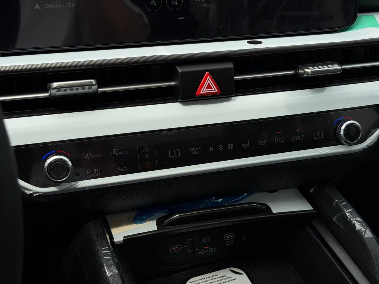 2026 Kia Sportage Hybrid EX Premium AWD Photo