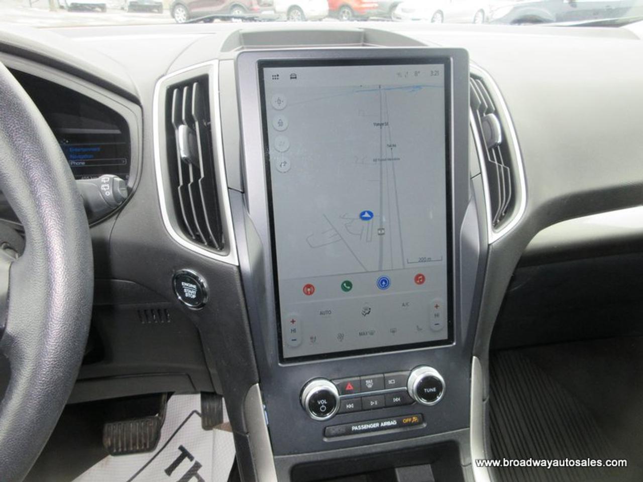 2023 Ford Edge ALL-WHEEL DRIVE SEL-PACKAGE 5 PASSENGER 2.0L - DOHC.. NAVIGATION.. LEATHER.. HEATED SEATS & WHEEL.. POWER TAILGATE.. BACK-UP CAMERA.. Photo