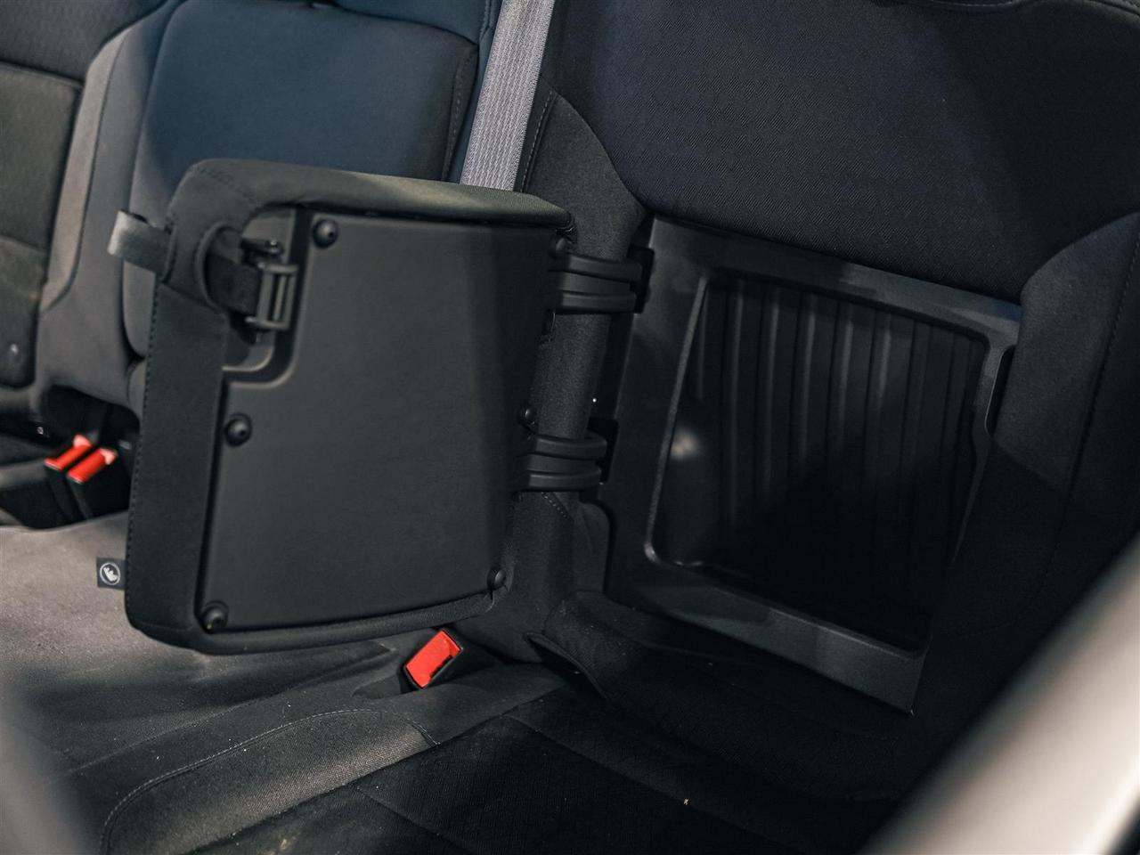 2024 GMC Sierra 1500 ELEVATION CREW CAB | 4X4 | PREF PKG | X31 PKG | NO ACCIDENTS Photo