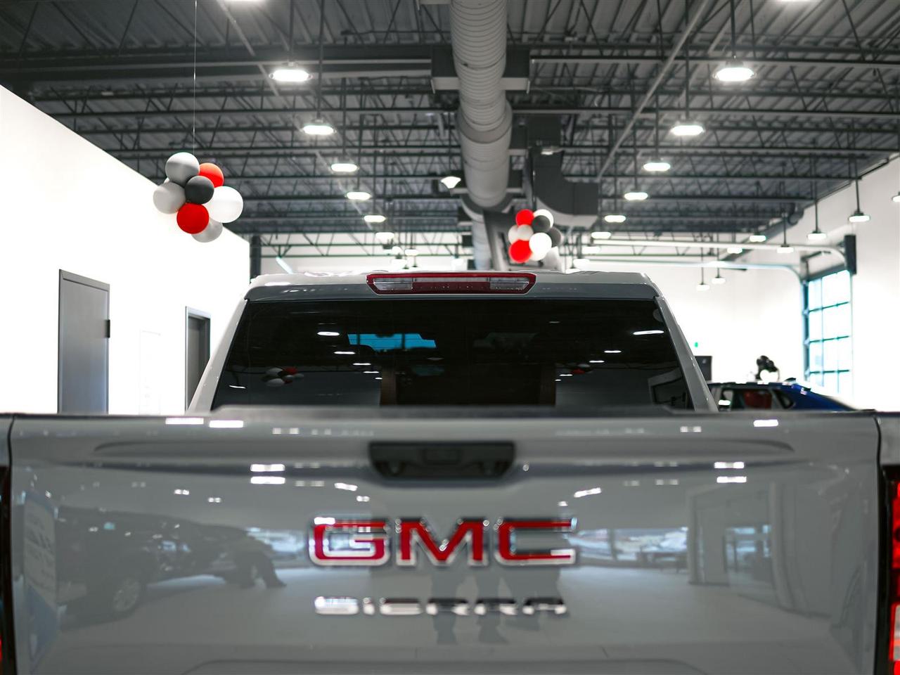 2024 GMC Sierra 1500 ELEVATION CREW CAB | 4X4 | 5.3L | PREF PKG Photo
