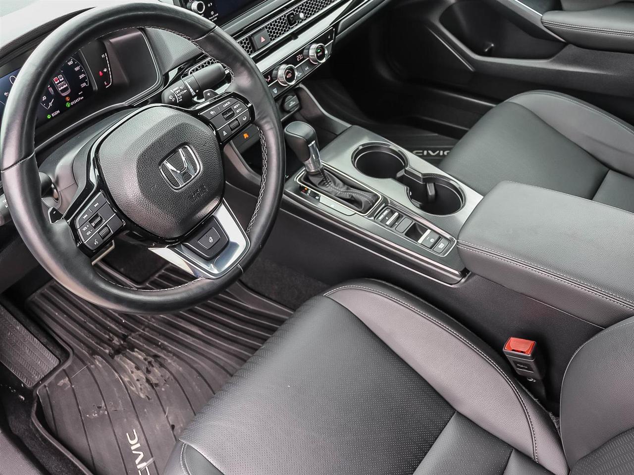 2025 Honda Civic Hybrid Sport Touring Photo