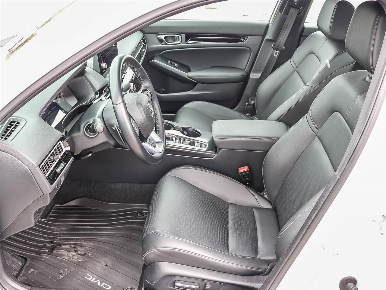 2025 Honda Civic Hybrid Sport Touring Photo