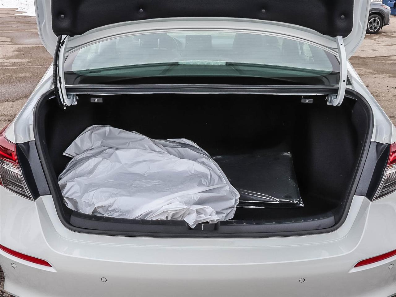 2025 Honda Civic Hybrid Sport Touring Photo